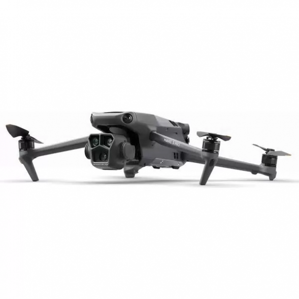 Квадрокоптер DJI Mavic 3 Pro Fly More Combo (DJI RC Pro)