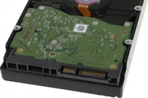 Жесткий диск 4Tb SATA Western Digital &amp;lt; WUS721204BLE604 &amp;gt; 3.5&amp;quot; 7200 об / мин 256 Мб