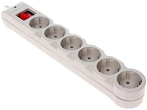 Сетевой фильтр1,8м Defender DFS-601 ( 6 розеток ) белый