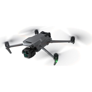 Квадрокоптер DJI Mavic 3 Pro Fly More Combo (DJI RC)