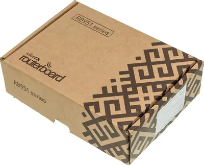 Wi-Fi роутер Mikrotik RB951Ui-2HnD (4UTP 10/100Mbps, 1WAN, 802,11 b/n, 30 dBm max, 2x антенна 2,5dBi)